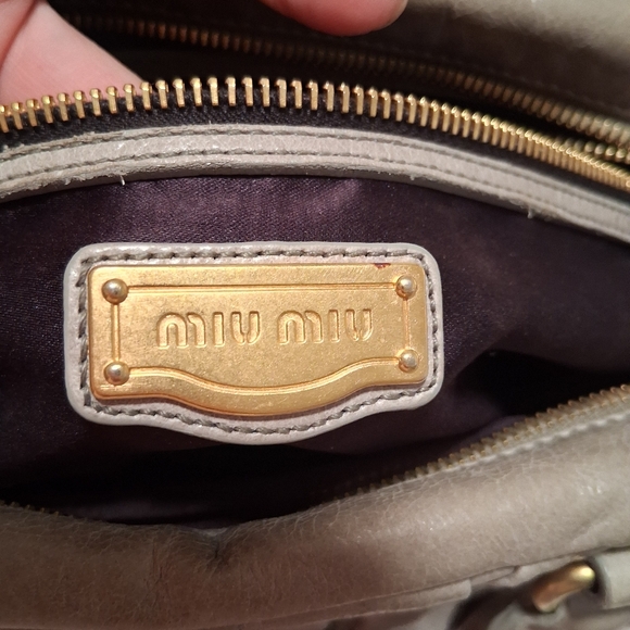 ❤Miu Miu Matelasse Lux Leather Bauletto Bowler Bag in Grey - Picture 10 of 12